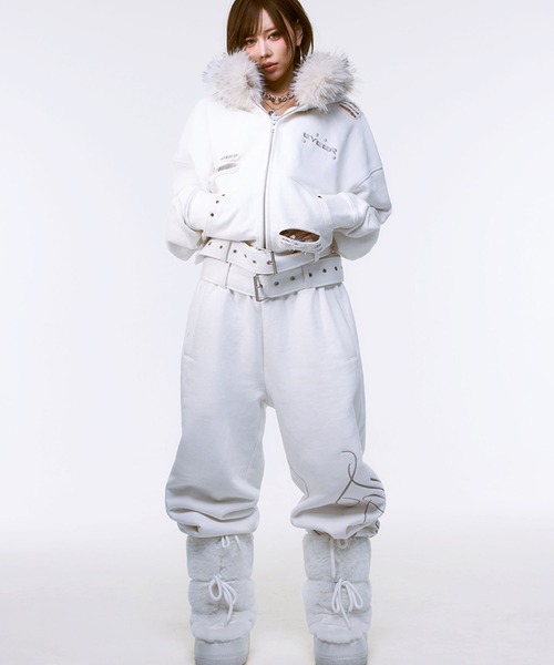 EYEER（イワイイアル）の「◇EYEER◇ブランド直輸入正規品/ベルト付き ジップアップ スウェットパンツ BELTED ZIP-UP SWEATPANTS（スウェットパンツ・レディース・ホワイト/ブラック・M/S）」の7枚目の写真