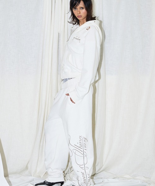 EYEER（イワイイアル）の「◇EYEER◇ブランド直輸入正規品/ベルト付き ジップアップ スウェットパンツ BELTED ZIP-UP SWEATPANTS（スウェットパンツ・レディース・ホワイト/ブラック・M/S）」の22枚目の写真