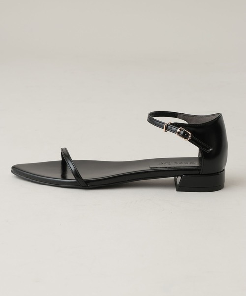 A part by（アパートバイ）の「ナローストラップサンダル（サンダル・レディース・アイボリー/レッド/ブラック・MEDIUM/LARGE）」の11枚目の写真