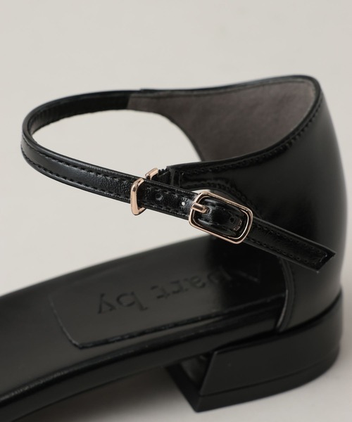 A part by（アパートバイ）の「ナローストラップサンダル（サンダル・レディース・アイボリー/レッド/ブラック・MEDIUM/LARGE）」の6枚目の写真