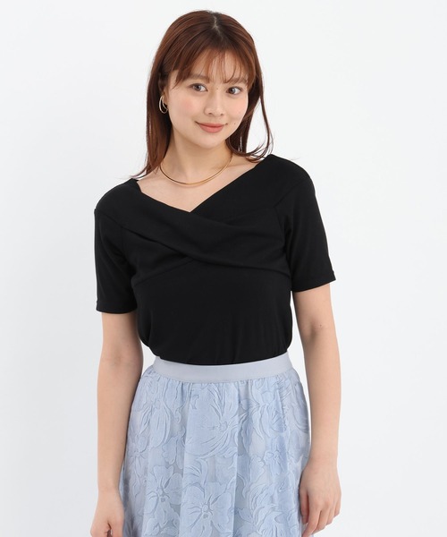 Andemiu(アンデミュウ)の「クロスオフショルカットソー659220(Tシャツ/カットソー・レディース・ブラック/モカ・FREE)」の14枚目の写真