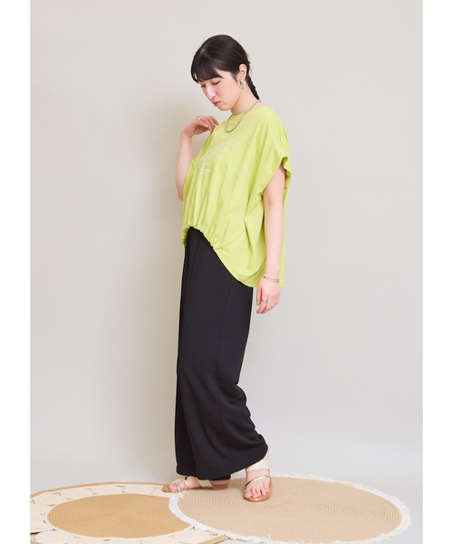 LHELBIE(レルビエ)の「ドロストボックスロゴTシャツ(Tシャツ/カットソー・レディース・チャコールグレー/イエロー×グリーン/オフホワイト・M)」の6枚目の写真