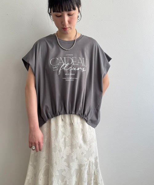 LHELBIE(レルビエ)の「ドロストボックスロゴTシャツ(Tシャツ/カットソー・レディース・チャコールグレー/イエロー×グリーン/オフホワイト・M)」の14枚目の写真