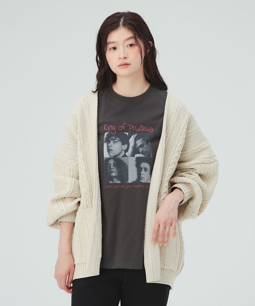 BEAMS HEART(ビームスハート)の「ケーブル柄 着流し カーディガン(カーディガン/ボレロ・レディース・チャコールグレー/ブラウン/ホワイト系その他5/イエロー系その他4・FREE)」の7枚目の写真