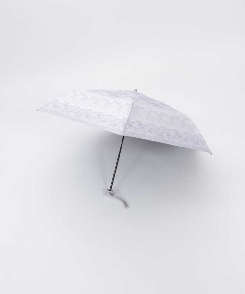 axes femme（アクシーズファム）の「レース柄晴雨兼用折りたたみ傘（長傘・レディース・チャコール/ラベンダー・FREE）」の2枚目の写真