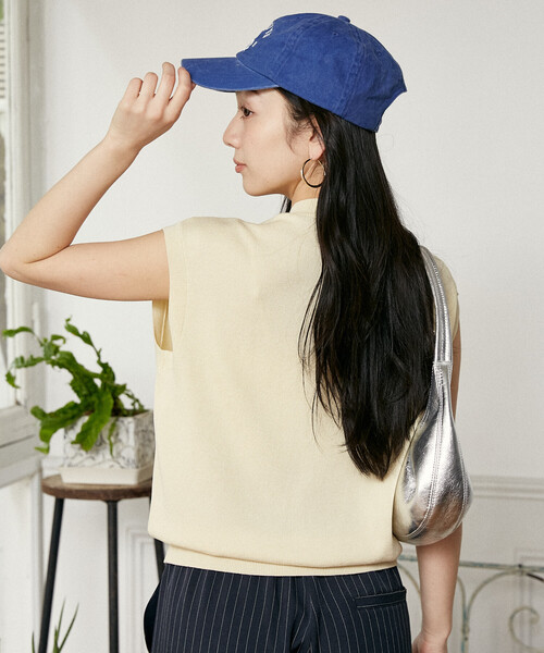 PEACH JOHN(ピーチジョン)の「PEACH JOHN × PUBLUX/ピーチ・ジョン <接触冷感>肩掛け ノースリーブ サマーニット トップス 限定展開(ニット/セーター・レディース・ブラック/ナチュラル/ベージュ/ネイビー・フリ-)」の15枚目の写真