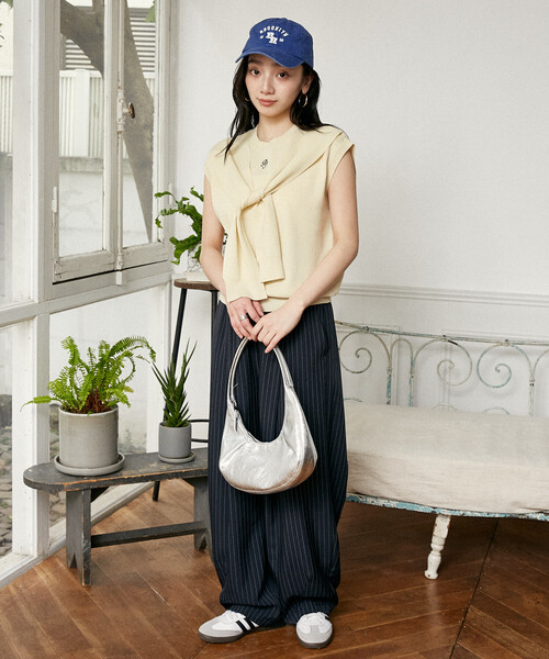 PEACH JOHN(ピーチジョン)の「PEACH JOHN × PUBLUX/ピーチ・ジョン <接触冷感>肩掛け ノースリーブ サマーニット トップス 限定展開(ニット/セーター・レディース・ブラック/ナチュラル/ベージュ/ネイビー・フリ-)」の18枚目の写真