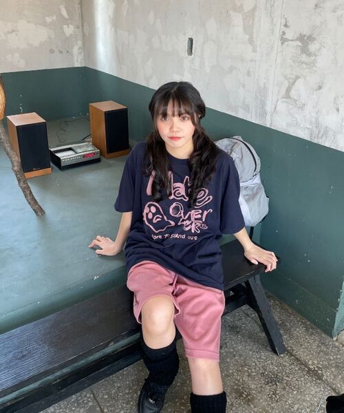 MOZMOZ(モズモズ)の「ゴーストドローイングオーバーサイズ半袖Tシャツネイビー(Tシャツ/カットソー・レディース・その他・1/2/3)」の5枚目の写真