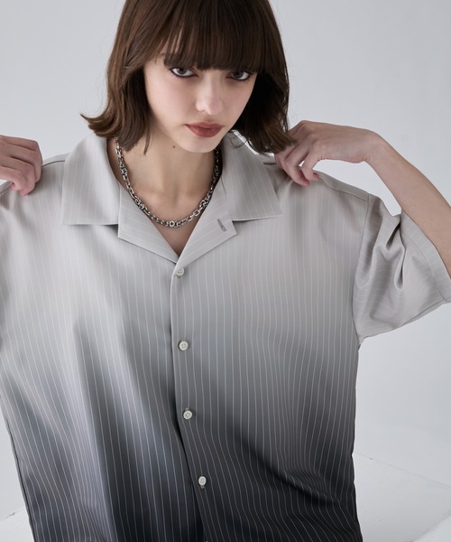 VELNUS(ベルナス)の「【VELNUS】Cool-Touch Beautiful Gradient Stripe Open-Collar Short-Sleeve Shirt/〈接触冷感付き〉ビューティフルグラデーションストライプ半袖オープンカラーシャツ(シャツ/ブラウス・メンズ・サックスブルー/ブラック・L/M/S)」の13枚目の写真