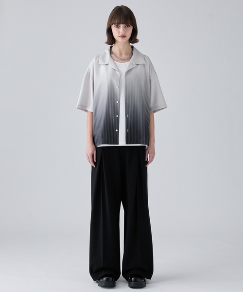VELNUS(ベルナス)の「【VELNUS】Cool-Touch Beautiful Gradient Stripe Open-Collar Short-Sleeve Shirt/〈接触冷感付き〉ビューティフルグラデーションストライプ半袖オープンカラーシャツ(シャツ/ブラウス・メンズ・サックスブルー/ブラック・L/M/S)」の21枚目の写真