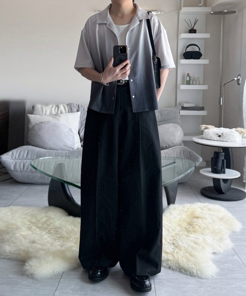 VELNUS(ベルナス)の「【VELNUS】Cool-Touch Beautiful Gradient Stripe Open-Collar Short-Sleeve Shirt/〈接触冷感付き〉ビューティフルグラデーションストライプ半袖オープンカラーシャツ(シャツ/ブラウス・メンズ・サックスブルー/ブラック・L/M/S)」の6枚目の写真