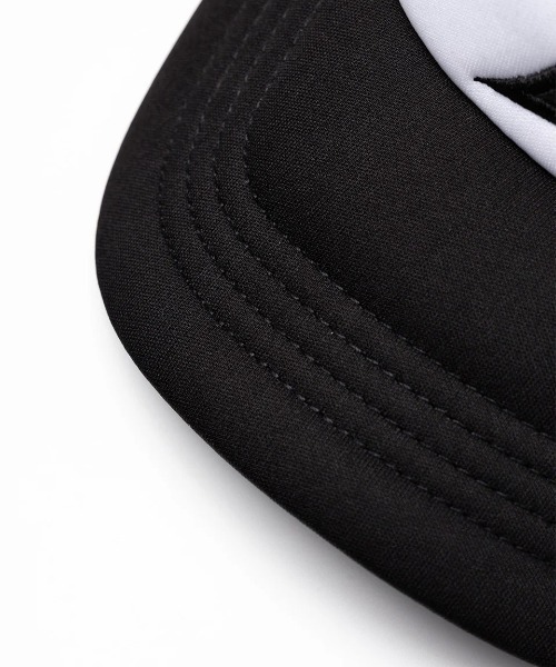 SUPPLIER(サプライヤー)の「A'GEM/9 × .kom 『SUPPLIER/サプライヤー』Iron Cross Leather Patch Mesh Cap/アイアンクロス レザーパッチ メッシュキャップ(キャップ・メンズ・ホワイト×ブラック・FREE)」の7枚目の写真