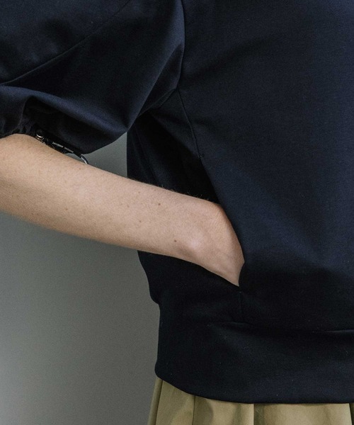 MARECHAL TERRE（マルシャルテル）の「【UVカット/接触冷感/吸水速乾/防シワ】ライトブルゾン（ブルゾン・レディース・ブラック/オフホワイト/チャコールグレー/ネイビー・MEDIUM）」の11枚目の写真