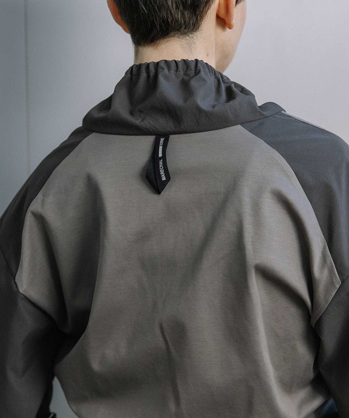 MARECHAL TERRE（マルシャルテル）の「【UVカット/接触冷感/吸水速乾/防シワ】ライトブルゾン（ブルゾン・レディース・ブラック/オフホワイト/チャコールグレー/ネイビー・MEDIUM）」の16枚目の写真