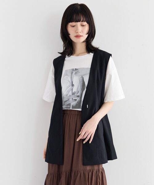 YECCA VECCA(イェッカヴェッカ)の「【UVカット】フォトプリントTee(Tシャツ/カットソー・レディース・ブラック/オフホワイト・FREE)」の18枚目の写真