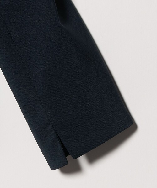 A DAY IN THE LIFE UNITED ARROWS(アデイインザライフユナイテッドアローズ)の「ライトツイル Vネックジャケット ‐セットアップ対応・マシンウォッシャブル‐<A DAY IN THE LIFE>(ノーカラージャケット・レディース・ネイビー/ダークグレー/ライトブルー・36/40/38)」の20枚目の写真