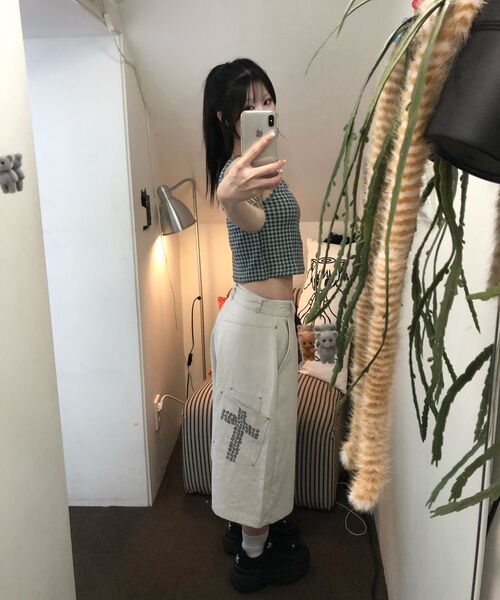 ITZAVIBE(イッザバイブ)の「CROSS POCKET BERMUDA PANTS - LIGHT GRAY(その他パンツ・レディース・その他・MEDIUM/LARGE)」の7枚目の写真