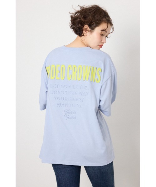 RODEO CROWNS WIDE BOWL(ロデオクラウンズワイドボウル)の「エンボスロゴVネックTシャツ(Tシャツ/カットソー・レディース・オフホワイト/ピンク/ブラック/サックスブルー・MEDIUM/LARGE)」の22枚目の写真