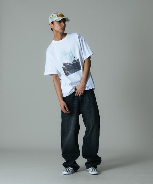 XLARGE（エクストララージ）の「HARDLY WORKING S/S TEE（Tシャツ/カットソー・メンズ・ブラック/ブラウン/ホワイト・XL/L/M/S）」の6枚目の写真