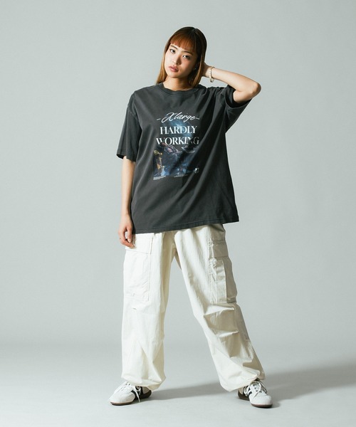 XLARGE（エクストララージ）の「HARDLY WORKING S/S TEE（Tシャツ/カットソー・メンズ・ブラック/ブラウン/ホワイト・XL/L/M/S）」の16枚目の写真