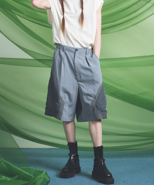 MAISON SPECIAL(メゾンスペシャル)の「《UNISEX》3D Pocket Curve Switching Prime-Wide One-tuck Shorts/3Dポケットカーブ切替プライムワイドワンタックショーツ【MAISON SPECIAL/メゾンスペシャル】(その他パンツ・メンズ・ブラック/サックスブルー・0/1/2)」の9枚目の写真