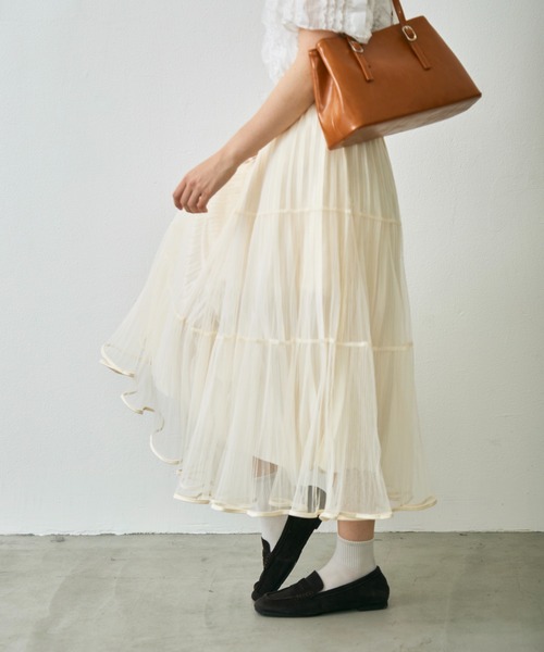 Lunea(ルネア)の「ラメチュールロングスカート / glitter tulle long skirt(スカート・レディース・アイボリー/ブラック/ブラウン・FREE)」の5枚目の写真