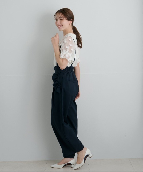 Neige(ネージュ)の「フローラルペタルショートスリーブブラウス(シャツ/ブラウス・レディース・ブラック/ホワイト・ONE SIZE)」の8枚目の写真