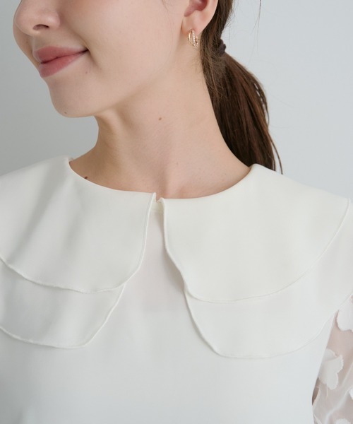 Neige(ネージュ)の「フローラルペタルショートスリーブブラウス(シャツ/ブラウス・レディース・ブラック/ホワイト・ONE SIZE)」の14枚目の写真