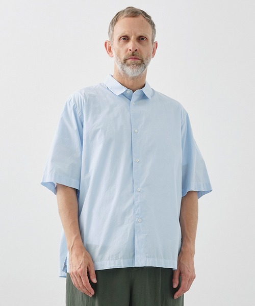 ATON(エイトン)の「【ATON / エイトン】SHRINK COTTON LAWN OVERSIZED HALF SLEEVE SHIRT(シャツ/ブラウス・メンズ・ブルー/ベージュ・6/4/2)」の1枚目の写真