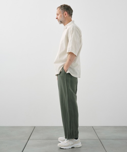 ATON(エイトン)の「【ATON / エイトン】SHRINK COTTON LAWN OVERSIZED HALF SLEEVE SHIRT(シャツ/ブラウス・メンズ・ブルー/ベージュ・6/4/2)」の5枚目の写真