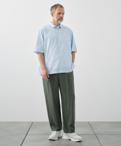 ATON(エイトン)の「【ATON / エイトン】SHRINK COTTON LAWN OVERSIZED HALF SLEEVE SHIRT(シャツ/ブラウス・メンズ・ブルー/ベージュ・6/4/2)」の9枚目の写真
