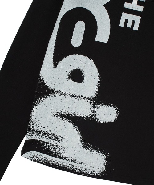 X-girl(エックスガール)の「HEAVY DISTRESSED LOGO L/S BABY TEE(Tシャツ/カットソー・レディース・ブラック/オリーブ/ブラウン・S/M)」の9枚目の写真