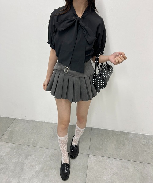 PHILLY(フィリー)の「半袖ボウタイブラウス(シャツ/ブラウス・レディース・ホワイト/ブルー/ブラック・FREE)」の11枚目の写真