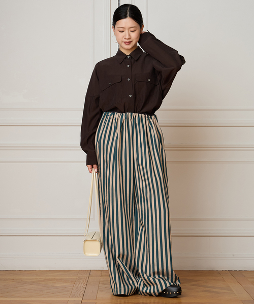 IENA LA BOUCLE(イエナラブークル)の「IENA LA BOUCLE ワイドストライプパンツ(その他パンツ・レディース・グリーン系その他・38/36)」の3枚目の写真