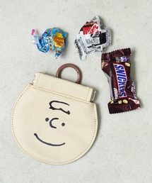 THE MILES（ザ マイルズ）の「"11"≪Vintage PEANUTS≫カラビナ付き ダイカット POY（ポーチ）」
