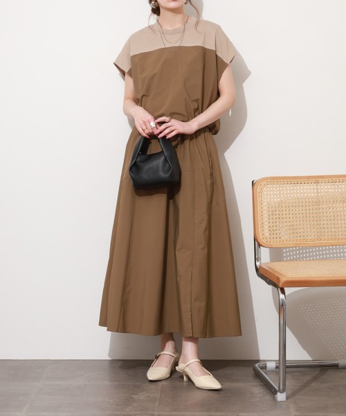 EGLANTINE(エグランティーヌ)の「EGLANTINE 2ピースセットワンピース ノースリーブ(ワンピース・レディース・サンドベージュ/カーキ・38)」の16枚目の写真