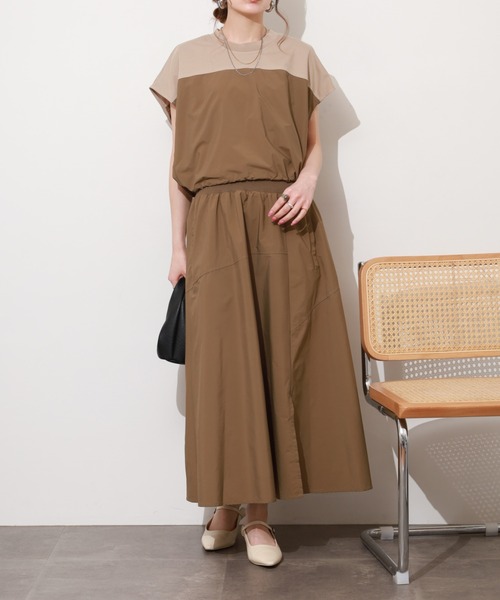 EGLANTINE(エグランティーヌ)の「EGLANTINE 2ピースセットワンピース ノースリーブ(ワンピース・レディース・サンドベージュ/カーキ・38)」の15枚目の写真