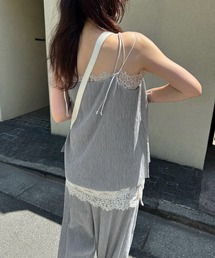 WILLFULLY（ウィルフリー）の「glitter cord flare pleats camisole（キャミソール）」