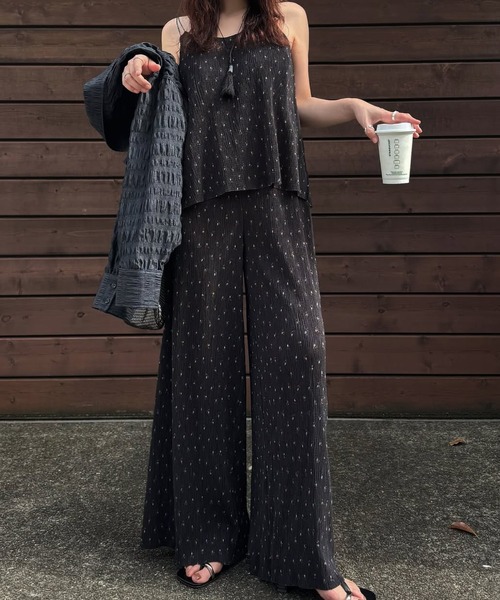 WILLFULLY(ウィルフリー)の「glitter cord flare pleats camisole(キャミソール・レディース・ダークブラウン/ブラック系その他/モスグリーン・FREE)」の6枚目の写真