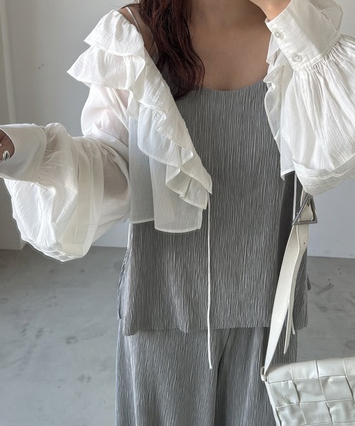 WILLFULLY(ウィルフリー)の「glitter cord flare pleats camisole(キャミソール・レディース・ダークブラウン/ブラック系その他/モスグリーン・FREE)」の20枚目の写真