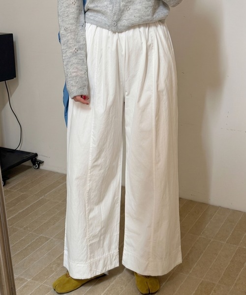 2ly2(トゥーリートゥー)の「ハイウエストワイドパンツ レディース タック入り ゆったりシルエット(その他パンツ・レディース・ホワイト/ベージュ/ブラック・FREE)」の4枚目の写真