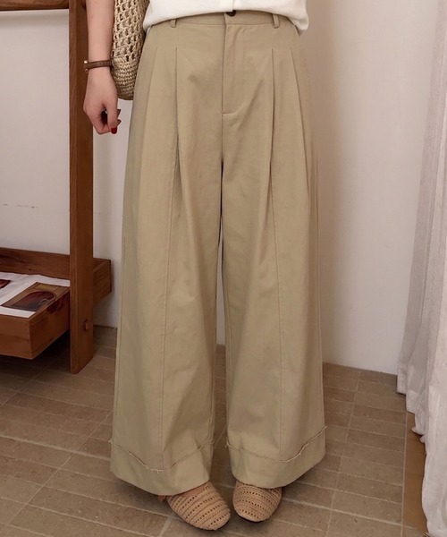 2ly2(トゥーリートゥー)の「ハイウエストワイドパンツ レディース タック入り ゆったりシルエット(その他パンツ・レディース・ホワイト/ベージュ/ブラック・FREE)」の7枚目の写真