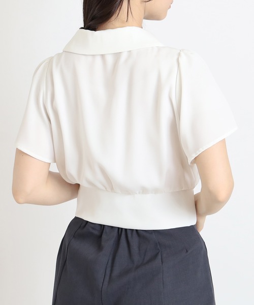 ASTORIA ODIER(アストリアオディール)の「ゴールドボタンクロップドシャツ(シャツ/ブラウス・レディース・ピンクベージュ/ホワイト/ネイビー・MEDIUM)」の12枚目の写真