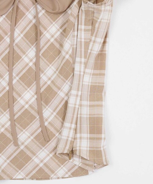 Belle Charme(ベルシャルム)の「【Belle Charme】Big Collar Sleeveless Blouse(シャツ/ブラウス・レディース・ベージュ/ブラック/ドット・FREE)」の12枚目の写真