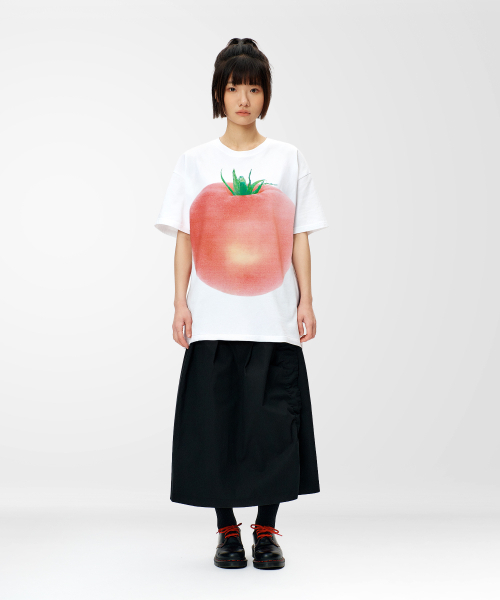 LAUGHER（ラファー）の「トマトTシャツ - ホワイト（Tシャツ/カットソー・レディース・ホワイト・MEDIUM/LARGE/X-LARGE）」の4枚目の写真