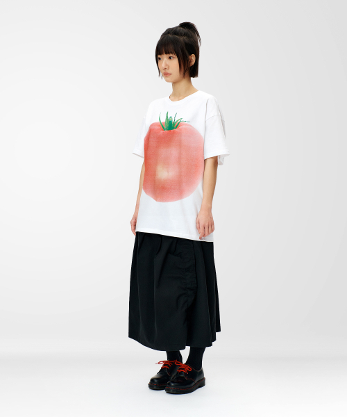 LAUGHER（ラファー）の「トマトTシャツ - ホワイト（Tシャツ/カットソー・レディース・ホワイト・MEDIUM/LARGE/X-LARGE）」の5枚目の写真