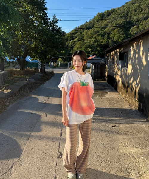 LAUGHER（ラファー）の「トマトTシャツ - ホワイト（Tシャツ/カットソー・レディース・ホワイト・MEDIUM/LARGE/X-LARGE）」の14枚目の写真
