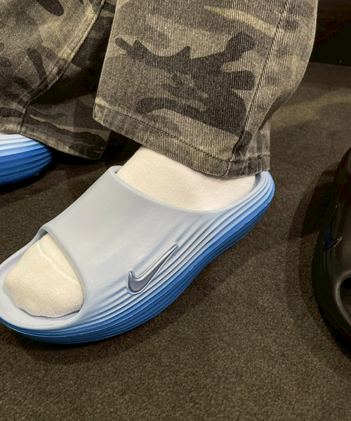 NIKE（ナイキ）の「【NIKE/ ナイキ】 ウィメンズ リアクトX レジュヴェン8 スライド（サンダル・レディース・ブラック/オレンジ/サックスブルー・25cm/24cm/23cm/22cm）」の6枚目の写真