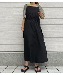 Calvin Klein（カルバン・クライン）の「エプロンミディワンピース
