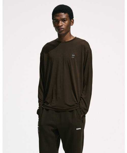 F.C.Real Bristol(エフシーレアルブリストル)の「REFLECTIVE LOGO TECH DRY L/S TEE(Tシャツ/カットソー・メンズ・ブラウン/ブラック/グレイッシュベージュ・SMALL/MEDIUM/LARGE/X-LARGE/XX-LARGE)」の4枚目の写真
